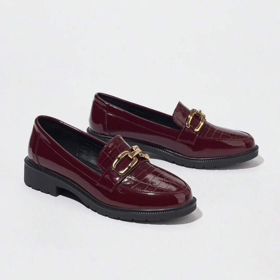 mocassins pour femmes enrobés d’un élégant bordeaux