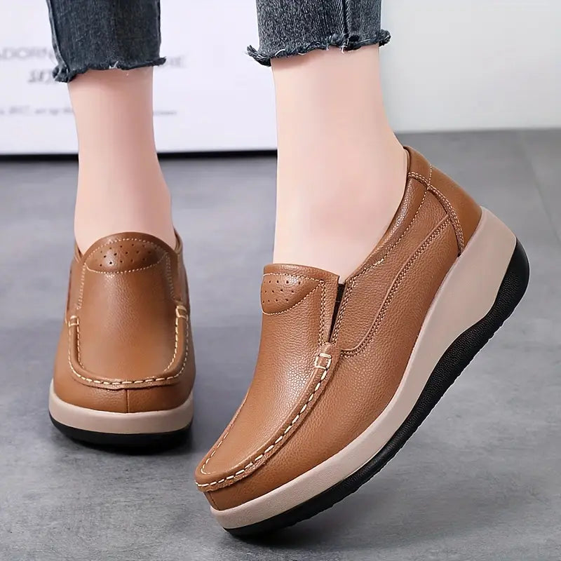 Chaussures de loisirs pour femmes en cuir véritable