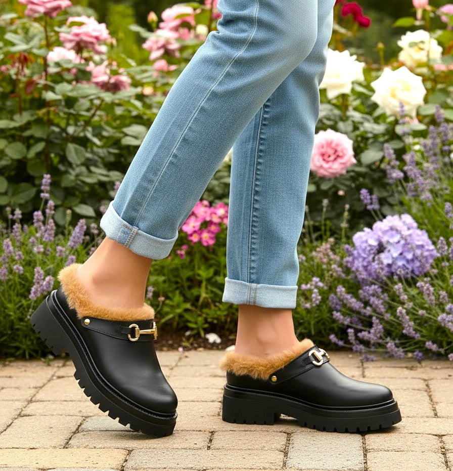 Erba en fausse fourrure et cuir noir